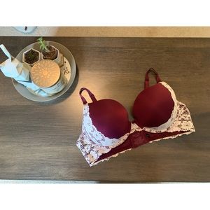 Torrid Microfiber & Lace Push-up Plunge Bra 40DD